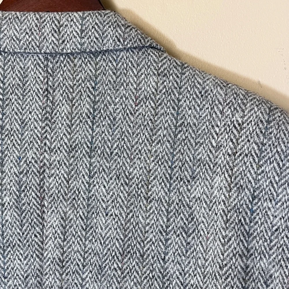 Harris Tweed Wool Herringbone Sport Coat Blazer Jacket - Men's Size 42R - Gray